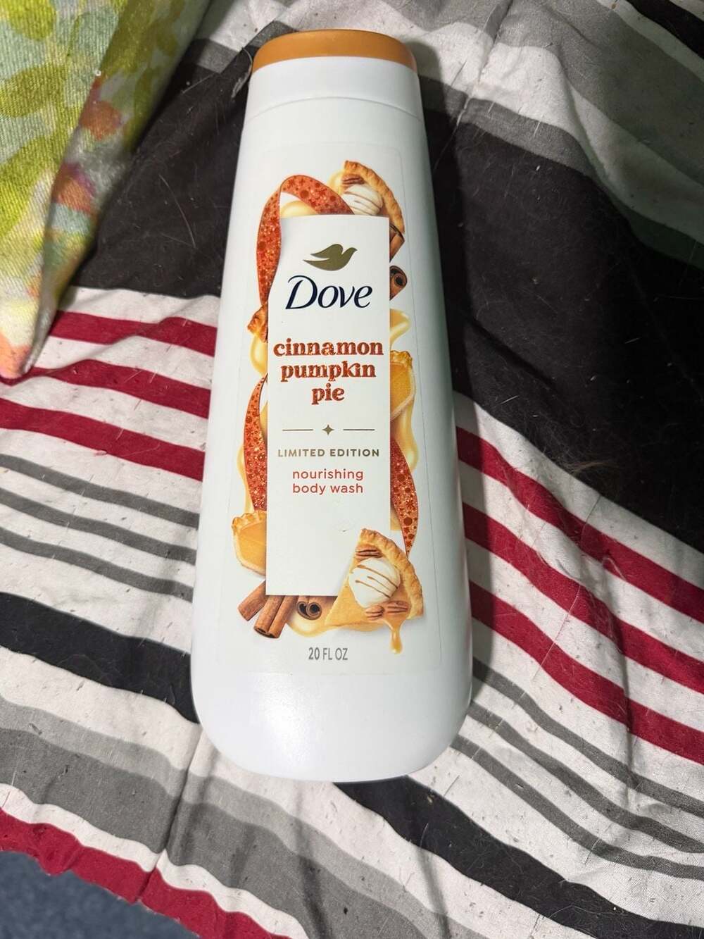 Dove Holiday Treats  Cinnamon Pumpkin Pie Nourishing Body Wash, 20